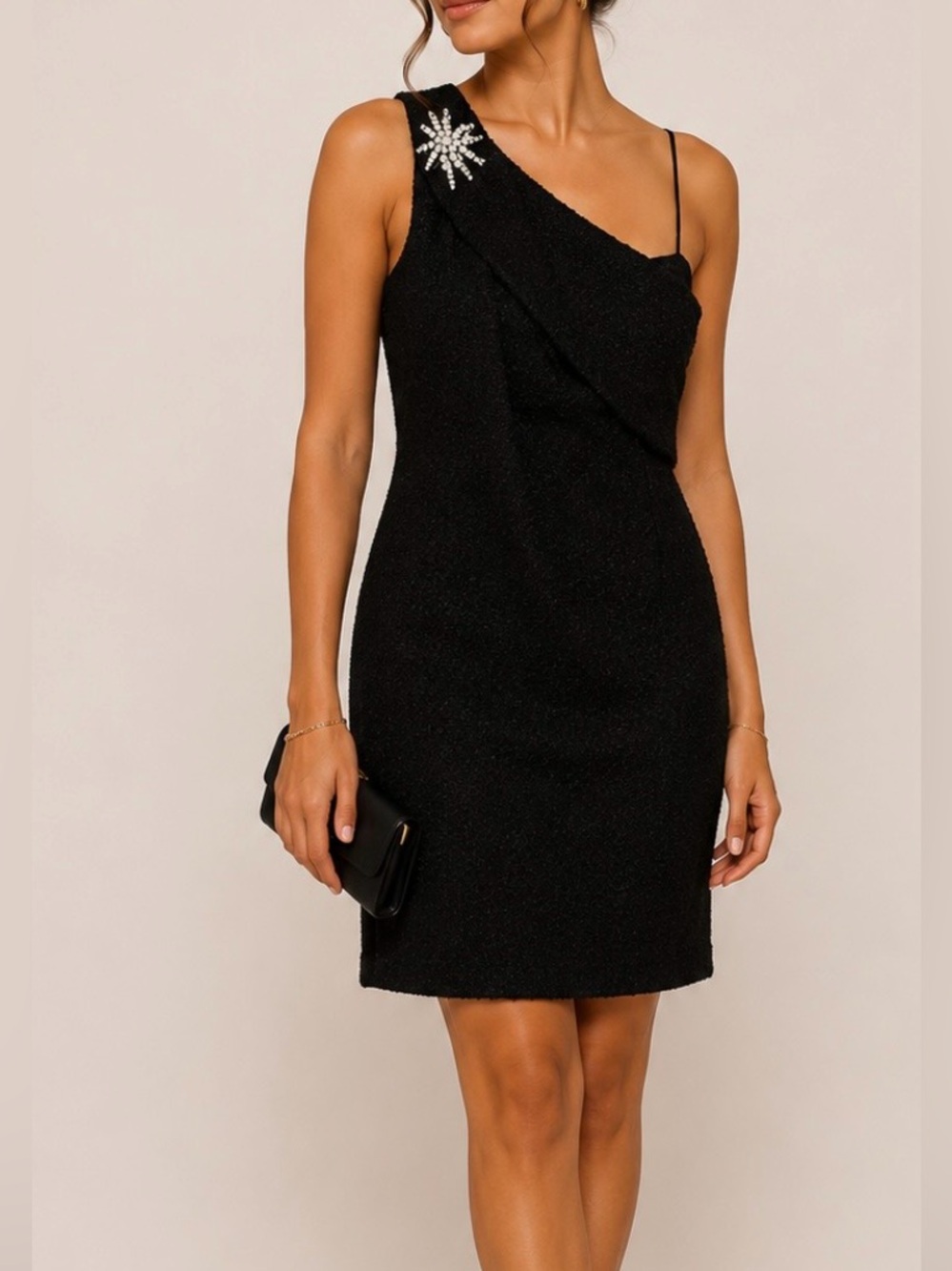 Kay unger VTG Y2K off shoulder black textured cocktail dress jewel brooch sz 4